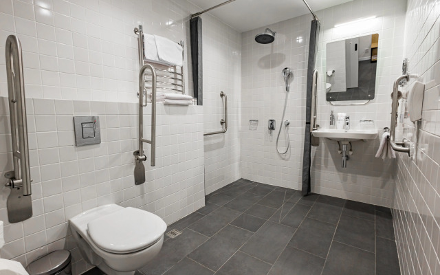 AZIMUT Hotel Abakan 3*