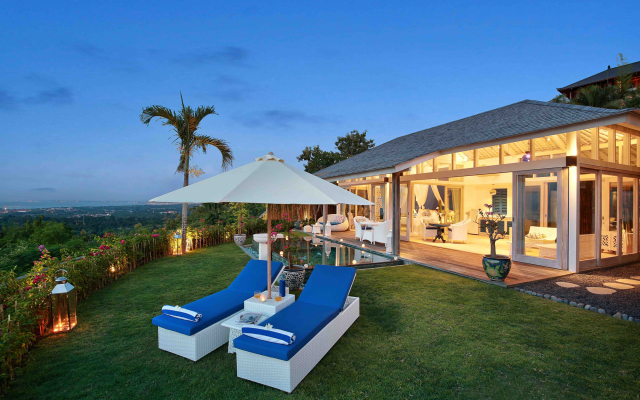 Hidden Hills Villa
