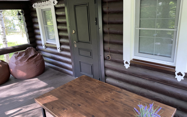 Частный Дом Уютный Домик в Лесу у Пруда