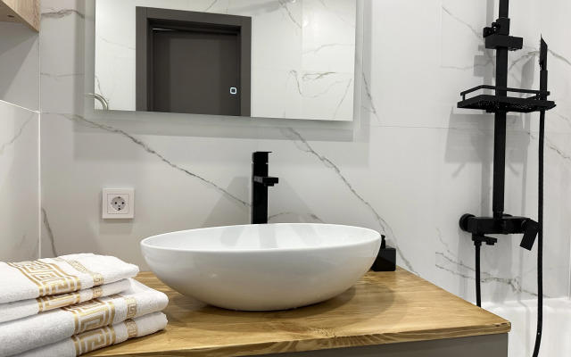 Sovremennaya Dejavu V Novom Zhk V Tsentre Goroda Flat