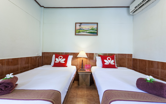 Отель ZEN Rooms Chaloemprakiat Patong