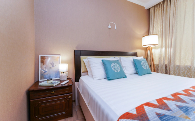 1 Gosti-24 Na Krymskoy Apartment