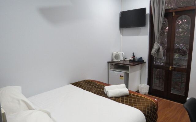 Australian sunrise Lodge Mini-Hotel