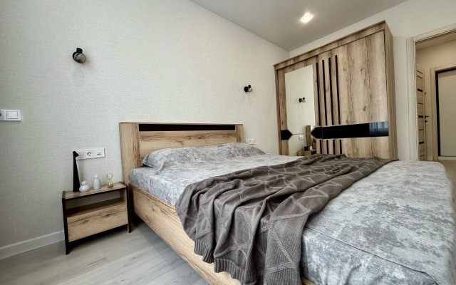 Квартира Новая с Потрясающим Видом из Окна на Город