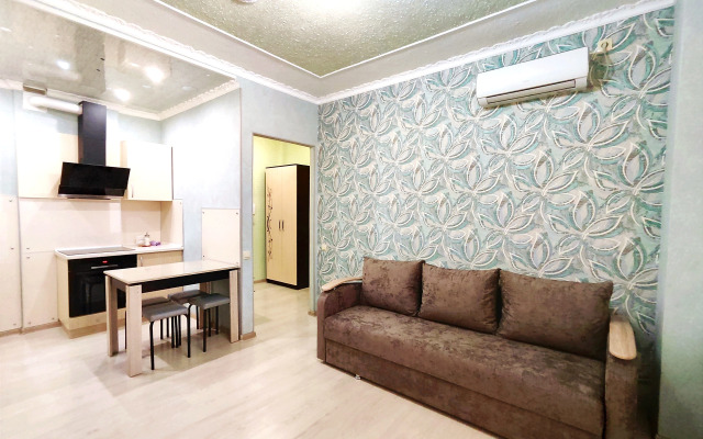 9 Nochey Na Parkhomenko Flat