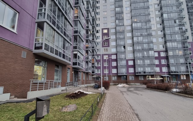 Sutki Rent V Murino Apart-Hotel