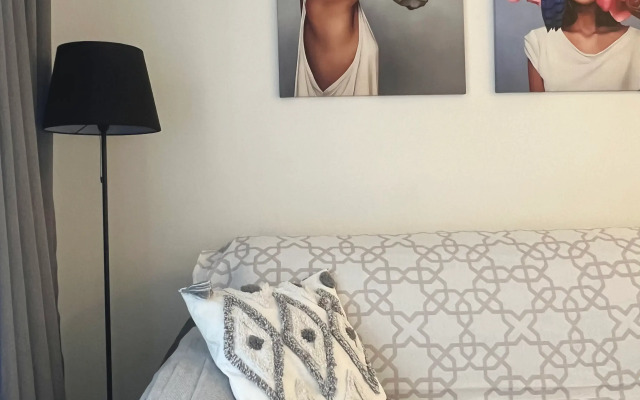 Студия "Sweet Home" у метро Старая Деревня