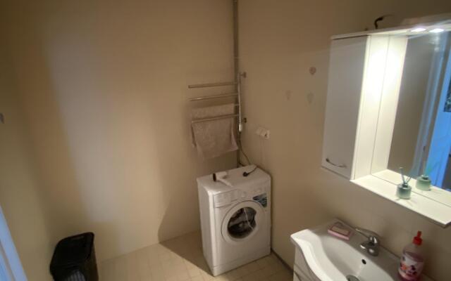 Dvukhkomnatnaya Na Privokzalnoy Ploschadi flat