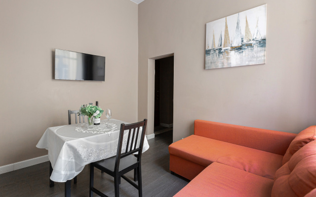 Апартаменты на Караванной