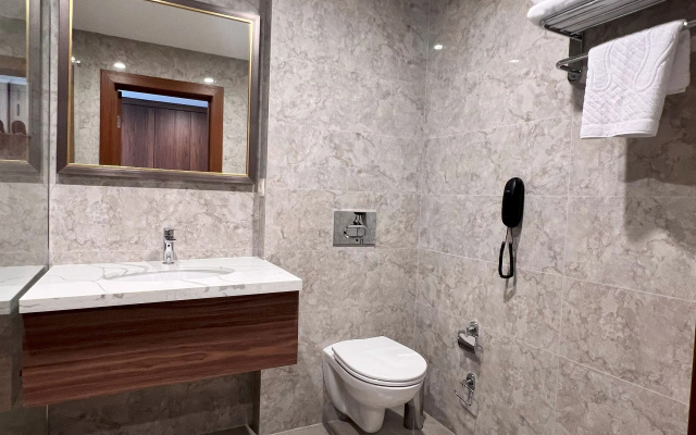 Двухместный номер Comfort с балконом и с красивым видом из окна — фото 3