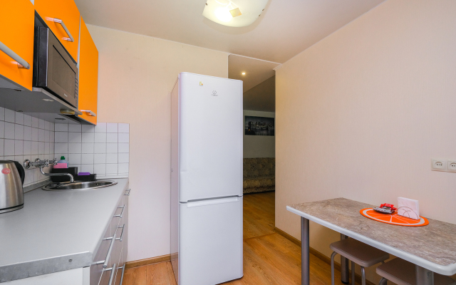 Апартаменты Квартирка Нск На Ул Геодезическая 3