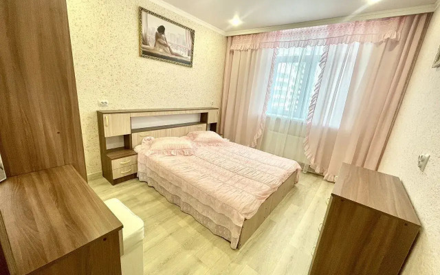 Na Gazovikov 73k3 Flat