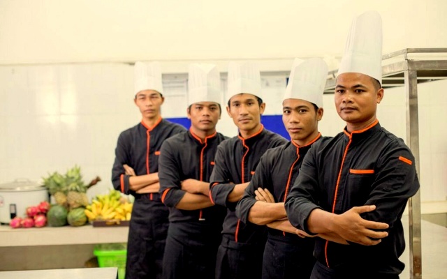 Golden Banana Residence Hotel