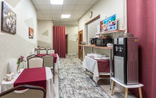 Отель Искра