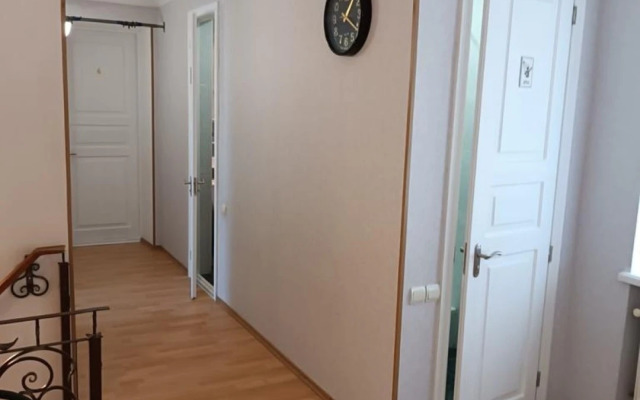 Kamerata Private House