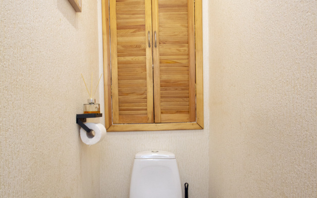 Trekhkomnatnaya S Izolirovannymi Komnatami Na Kievskoy Flat