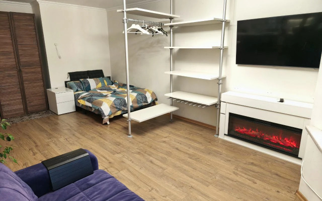 Апартаменты Студия с камином, деревом и видом на реку