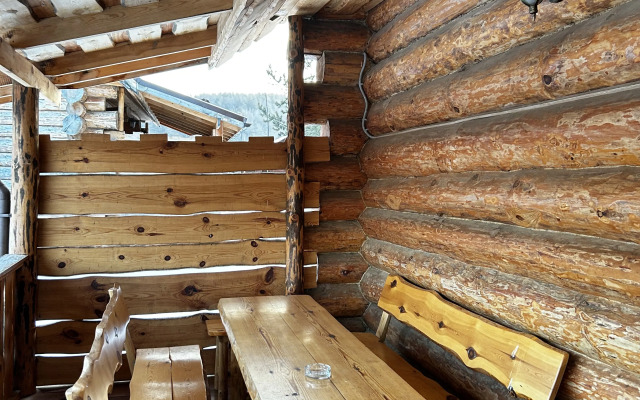 Serebryanye Ruchyi Guest House