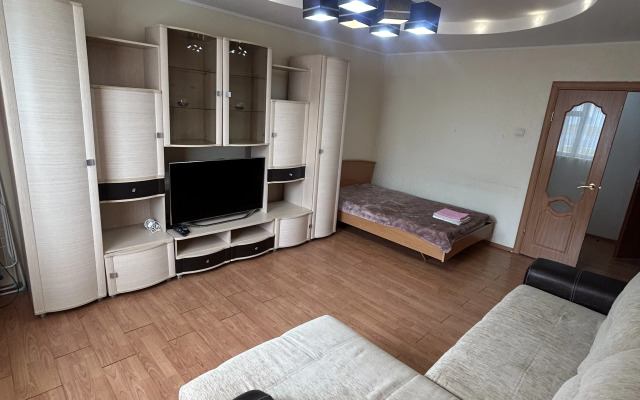 Na Chubyinina 19 Flat