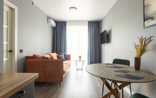 Apartamenty Cistyj Vzglad na Karaul'noj v sage ot kardio centra