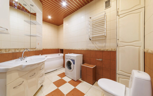 Trehkomnatnye s balkonom 8 gostej Apartments