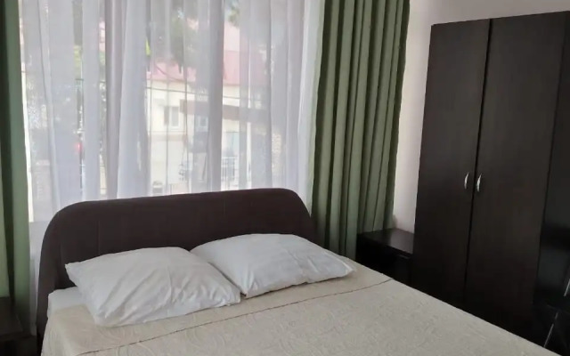 Na Ostrovskogo 52 Guest house
