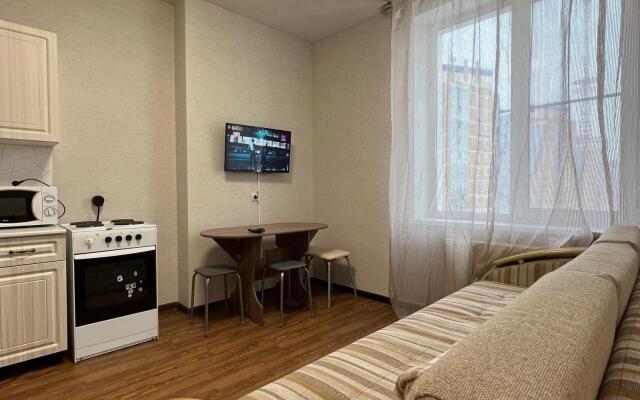 V Novom Dome Po Tipu Yevro 3 Apartments