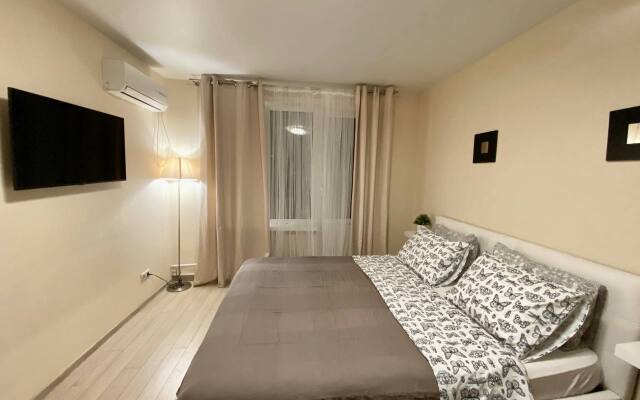 Апартаменты Средний Кондратьевский переулок 10