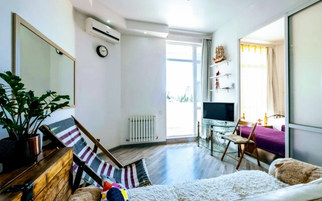 Pervomayskiy Tsentr Morport Flat
