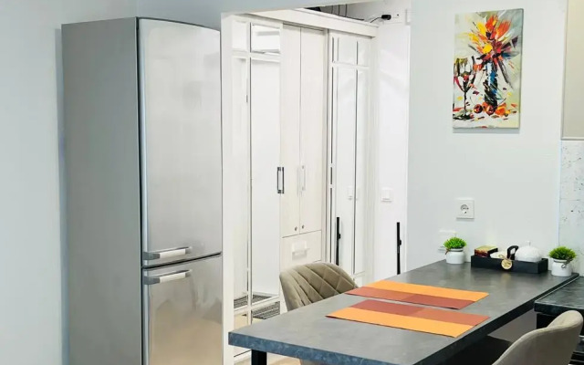 Апартаменты Студия комфорт-класса ЖК Кудровский Парк