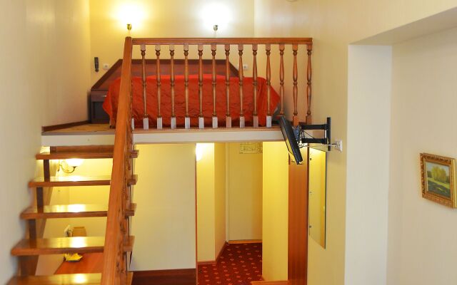 Na Galernoy Deluxe Hotel