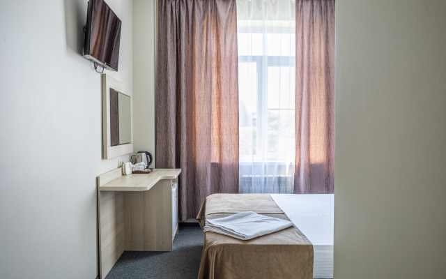 Hotel Marton Sholokhova