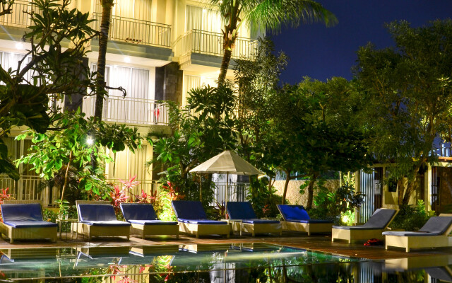 The 101 Bali Fontana Seminyak Hotel