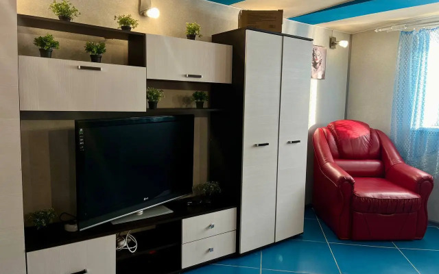 Частный дом двухэтажный на 1-й Лесной улице 1