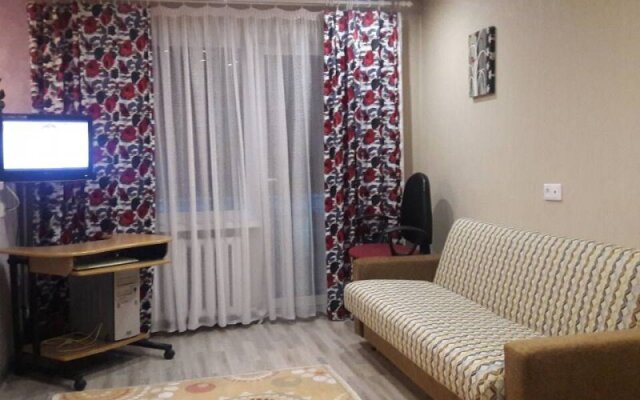 Na Internatsionalnoy Apartment