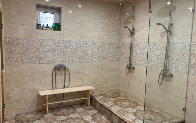 Relax House Guest house