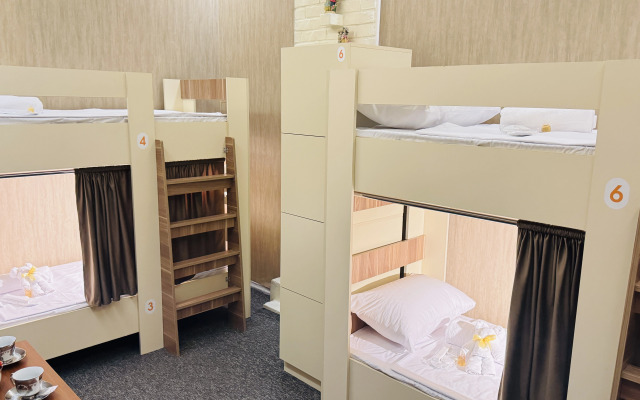 Alina Home Baku Hostel