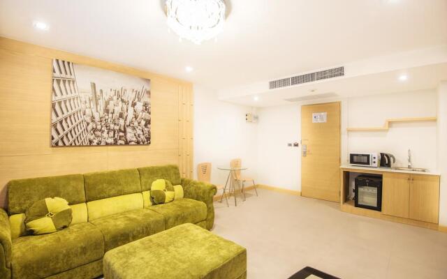 Clarion Hotel Patong Beach