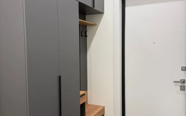 Joy Prokshinskiy Flat