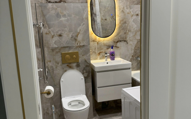 Dvukhkomnatnaya Na Naugorskom Shosse Flat