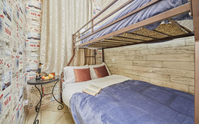 V Tsentre Goroda Flat