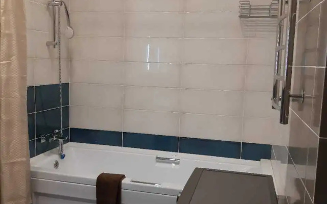 Na Leninskom Prospekte l17/3 Flat