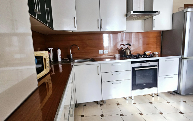 Dvukhkomnatnaya Po Ulitse Gladkova Flat