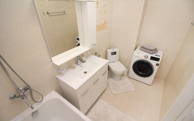 Dvukhkomnatnye S Dizaynerskim Remontom V Zhk Shakhristan Apartments