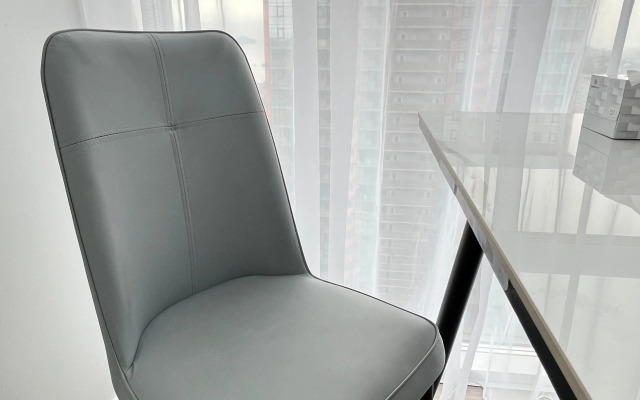 Studiya s Shikarnym Vidom na More Flat