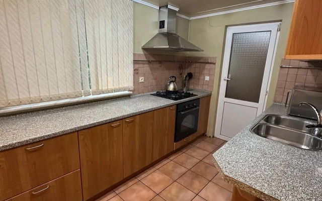 Квартира 2х Комнатная рядом с ЖД Вокзалом