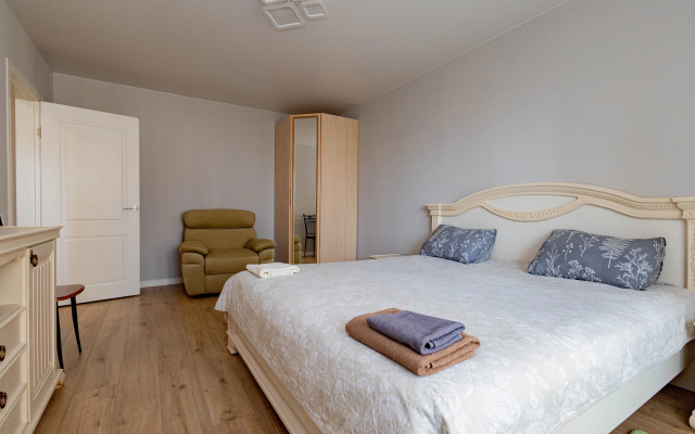 Provans Apartments