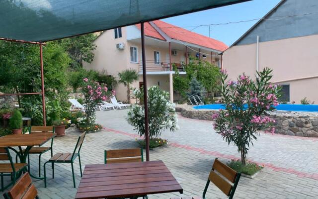 GUL'SANA Guest house