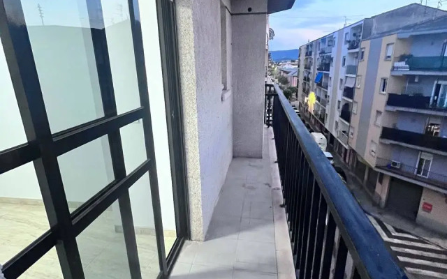 Uyutnaya Kvartira dlya Vsey Semyi Flat