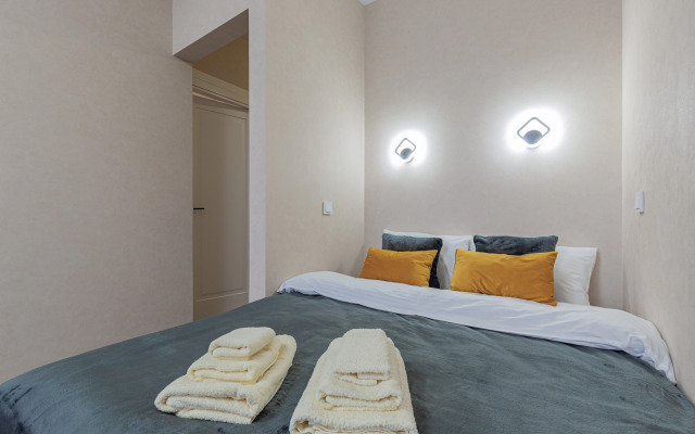 Квартира Комфортная и вместительная в центре города